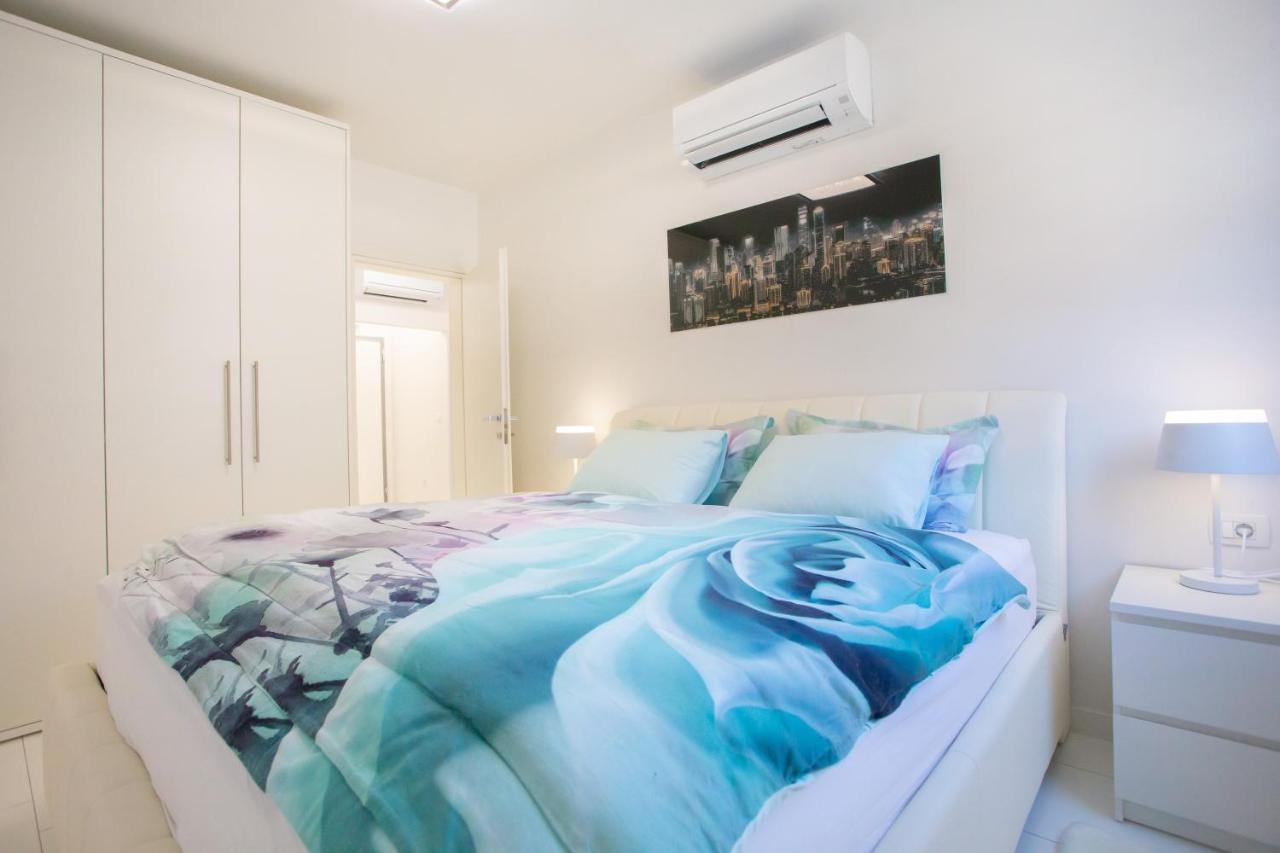 Pascal Apartment